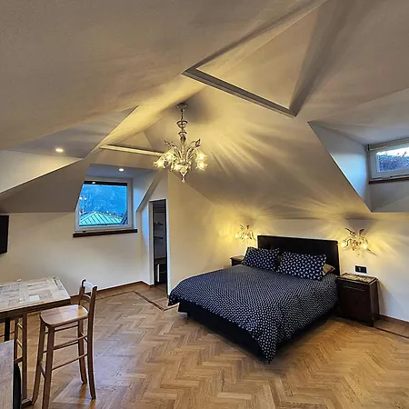 Residenza Laurum Nocleg ze śniadaniem Mandello del Lario