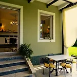 Residenza Laurum ベッド・アンド・ブレックファスト 4*