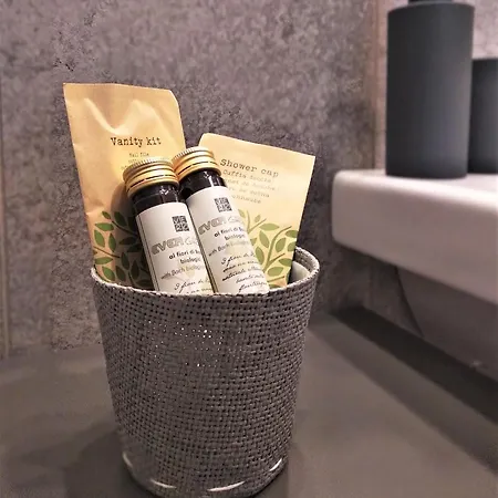 Residenza Laurum * マンデッロ・デル・ラーリオ