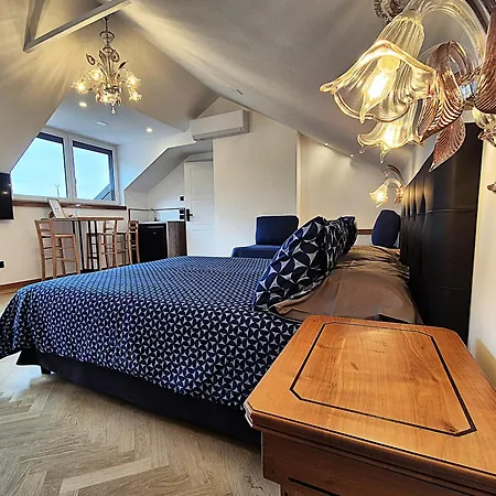 Residenza Laurum לינה וארוחת בוקר 4*