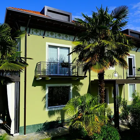 Residenza Laurum Alojamento de Acomodação e Pequeno-almoço Mandello del Lario