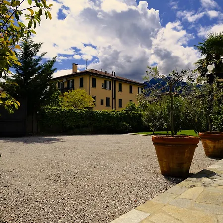Residenza Laurum 4*