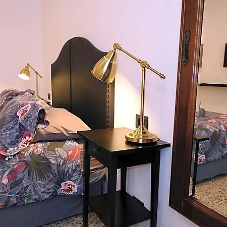 Frühstückspension Residenza Laurum 4*