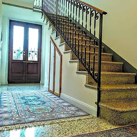 Residenza Laurum 4* Mandello del Lario
