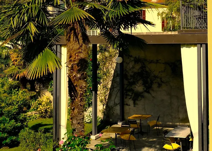 Residenza Laurum 4* Mandello del Lario