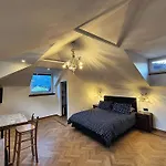 Residenza Laurum Bed and breakfast Mandello del Lario